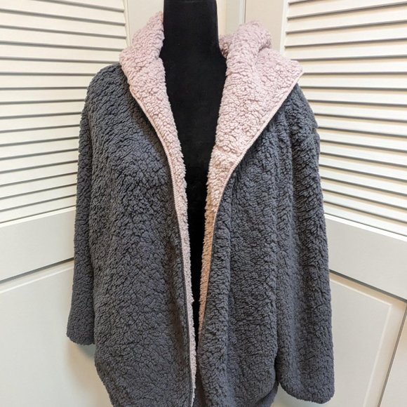 Women's Plus XXL Cozy Sherpa Wrap Grey/Pink - Picture 1 of 13